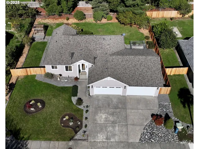 $725,000 | 970 Hassett Street, Brookings, OR 97415