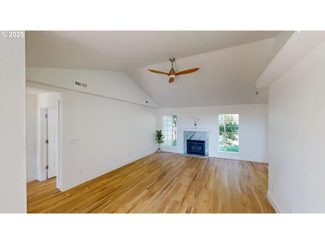 $725,000 | 970 Hassett Street, Brookings, OR 97415