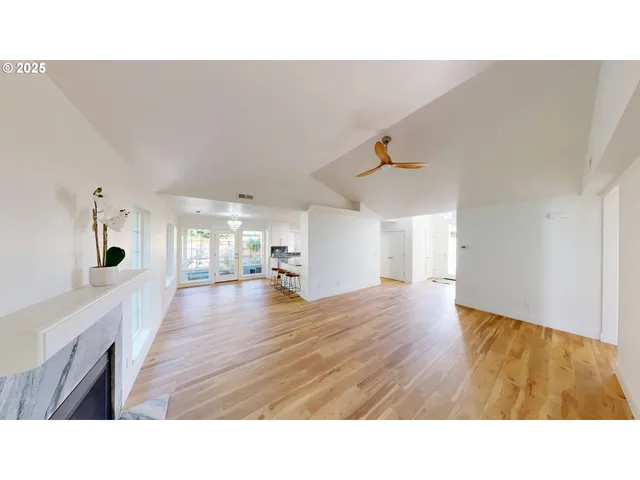 $725,000 | 970 Hassett Street, Brookings, OR 97415