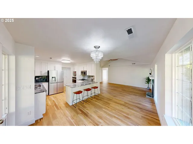 $725,000 | 970 Hassett Street, Brookings, OR 97415