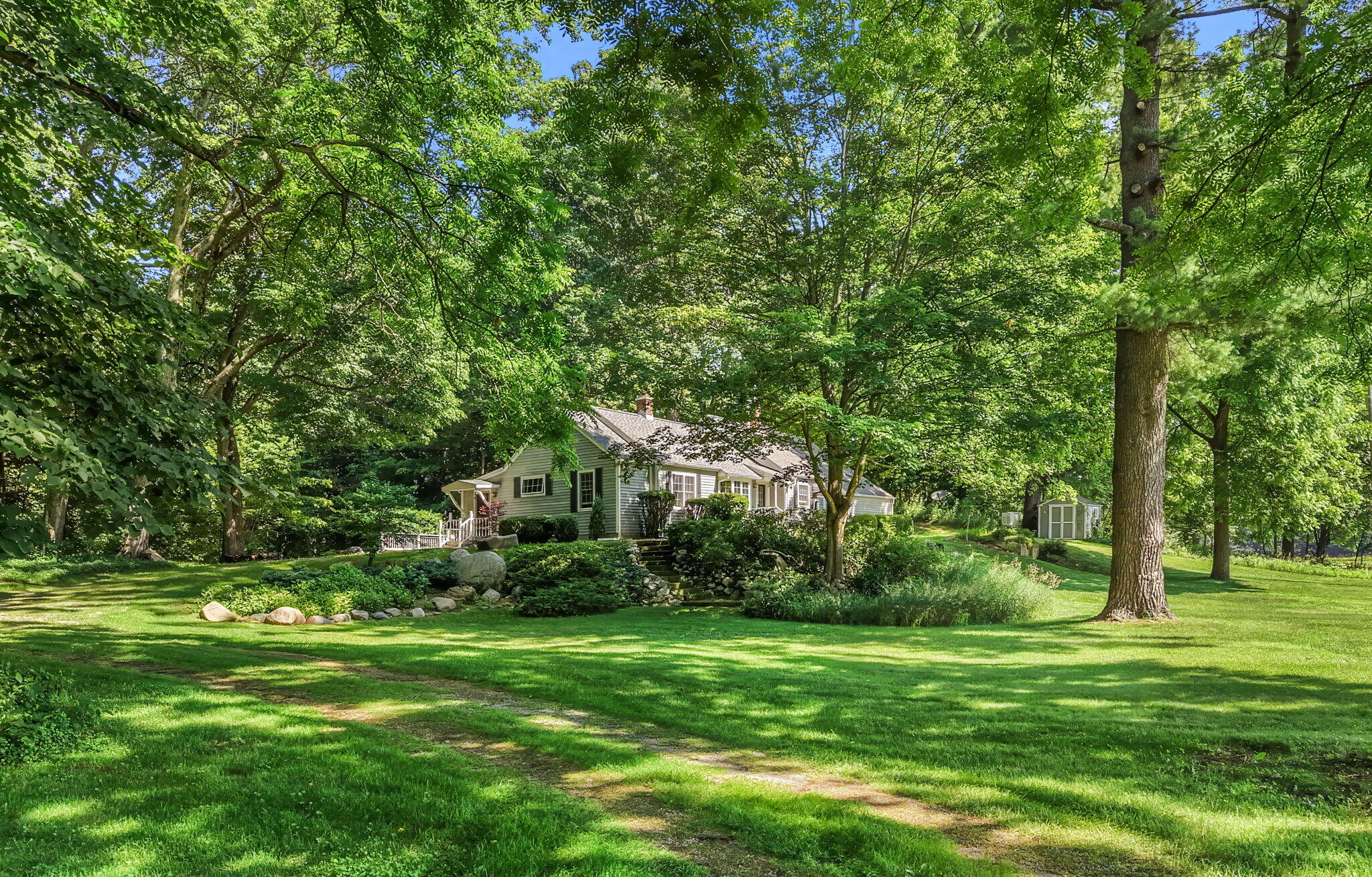 5515 Kaiser Road Sawyer, MI 49125 - Photo 2 of 31 1-web-or-mls-DJI_20260708100021_0630_D