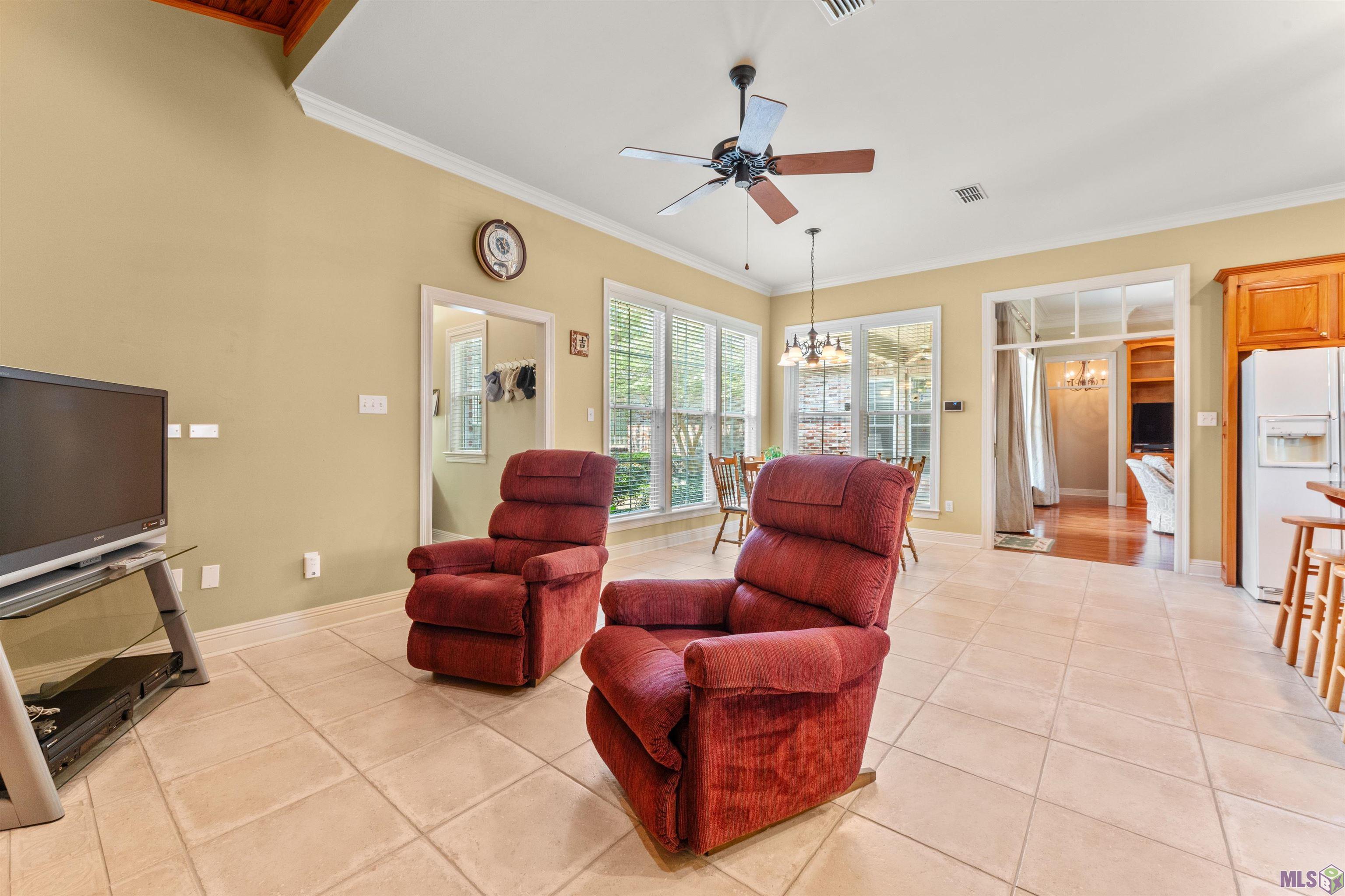 11142 South Lakeside Oaks Avenue Baton Rouge, LA 70810 - Photo 21 of 46