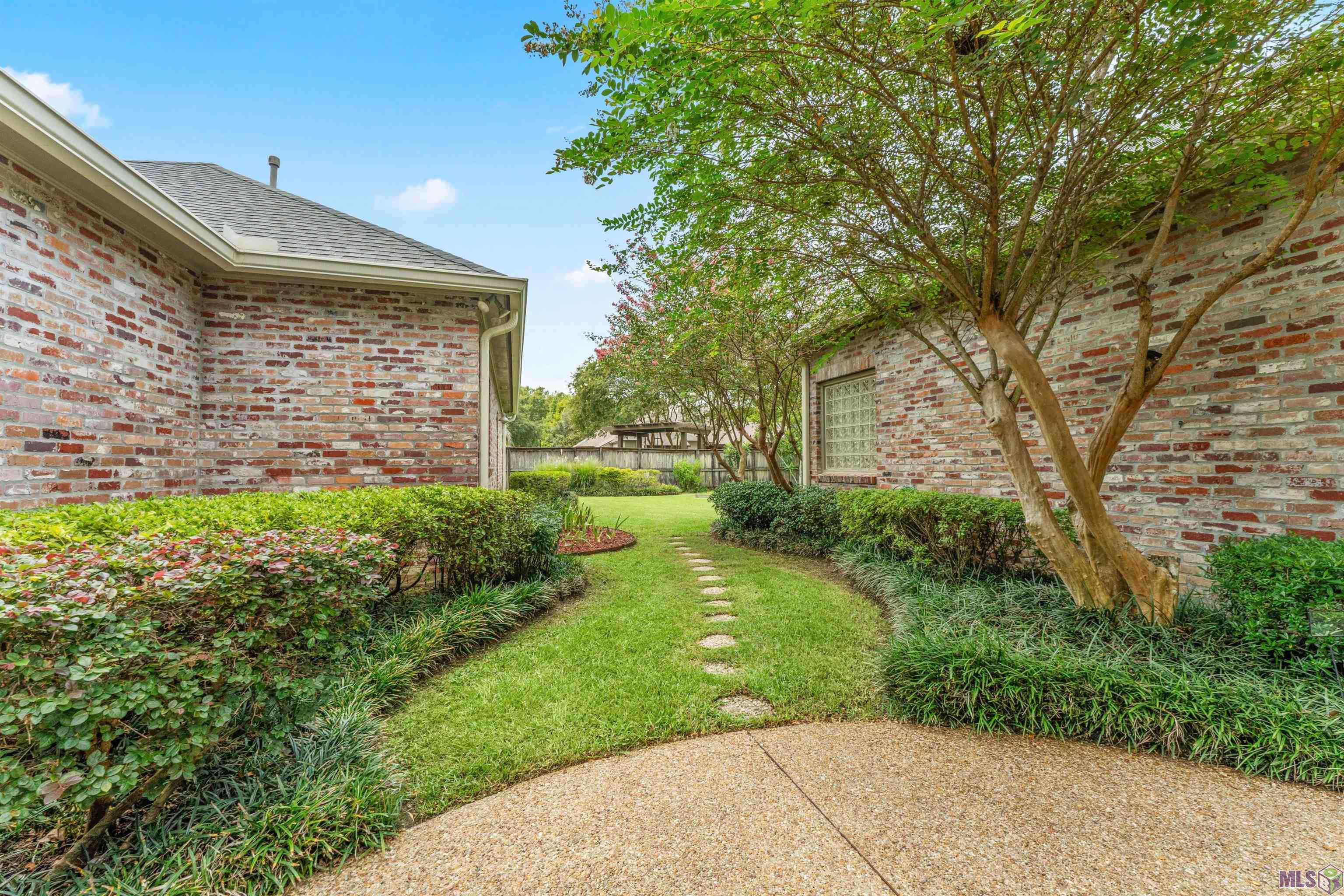 11142 South Lakeside Oaks Avenue Baton Rouge, LA 70810 - Photo 41 of 46