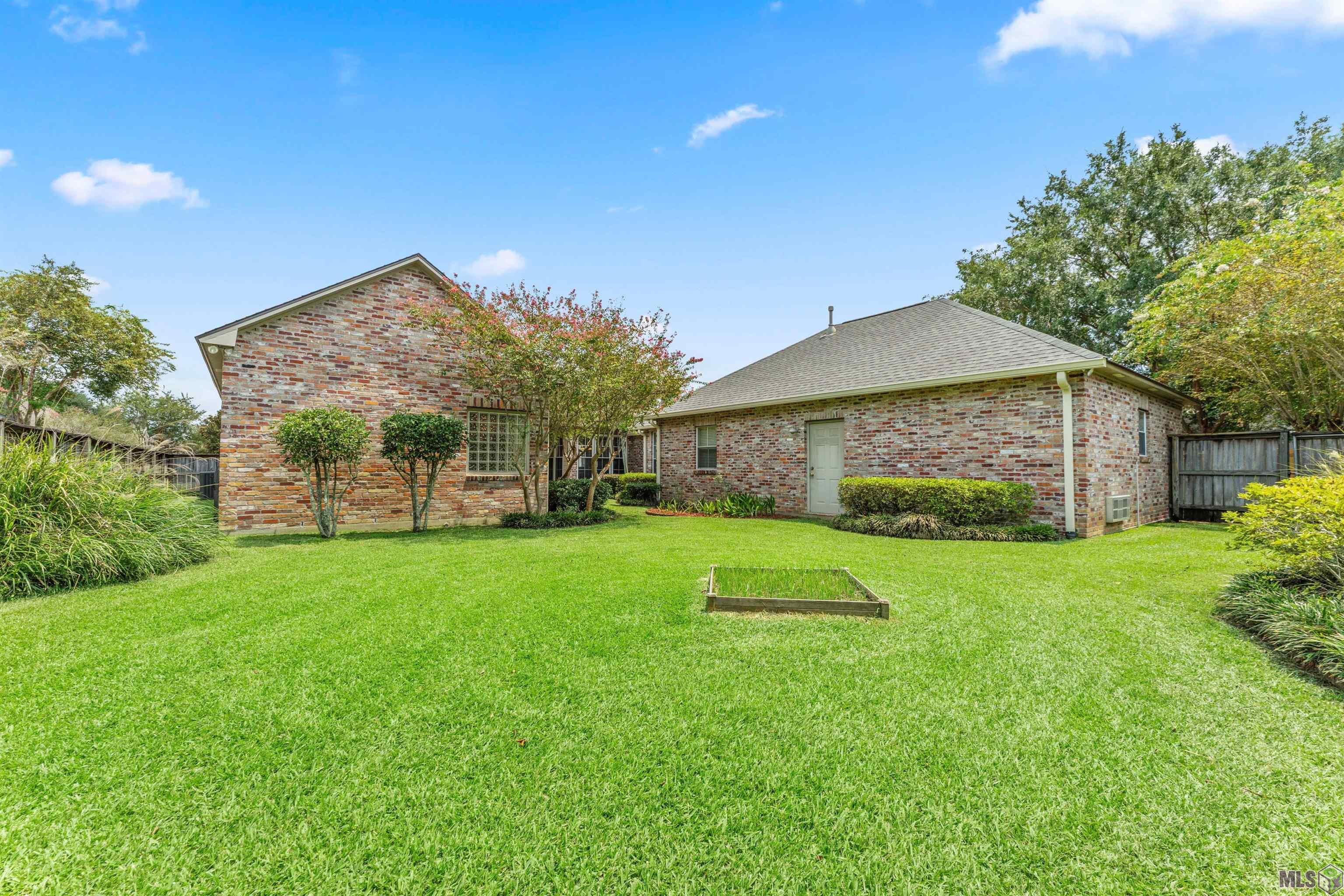 11142 South Lakeside Oaks Avenue Baton Rouge, LA 70810 - Photo 45 of 46