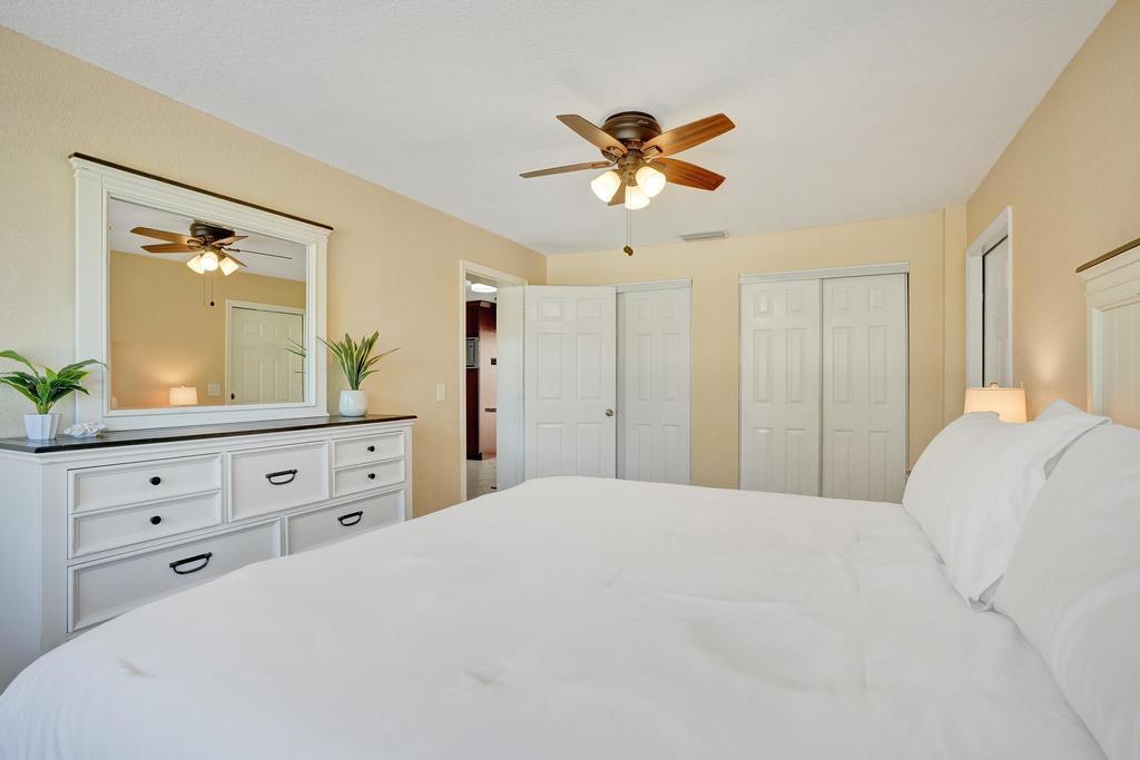 740 Buttonwood Road North Palm Beach, FL 33408 - Photo 21 of 44 DSC07967