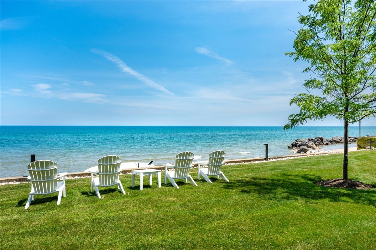 1630 Sheridan Road, Unit 4H Wilmette, IL 60091 - Photo 28 of 35