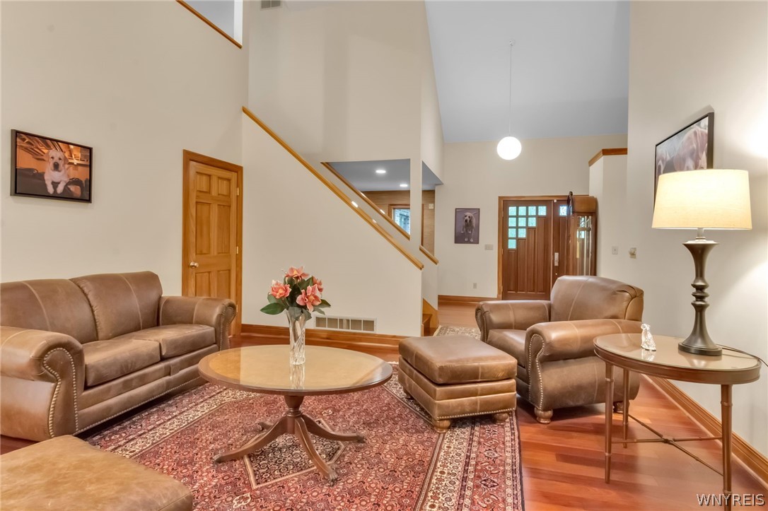 7239 South Abbott Road Boston, NY 14075 - Photo 4 of 30