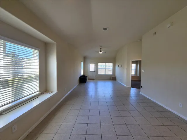 $2,395 | 12708 South Shore Drive, Texas City, TX 77568