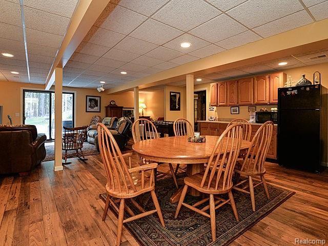 2251 Spruce Ridge Howell, MI 48855 - Photo 45 of 56 45217015781_35.jpg