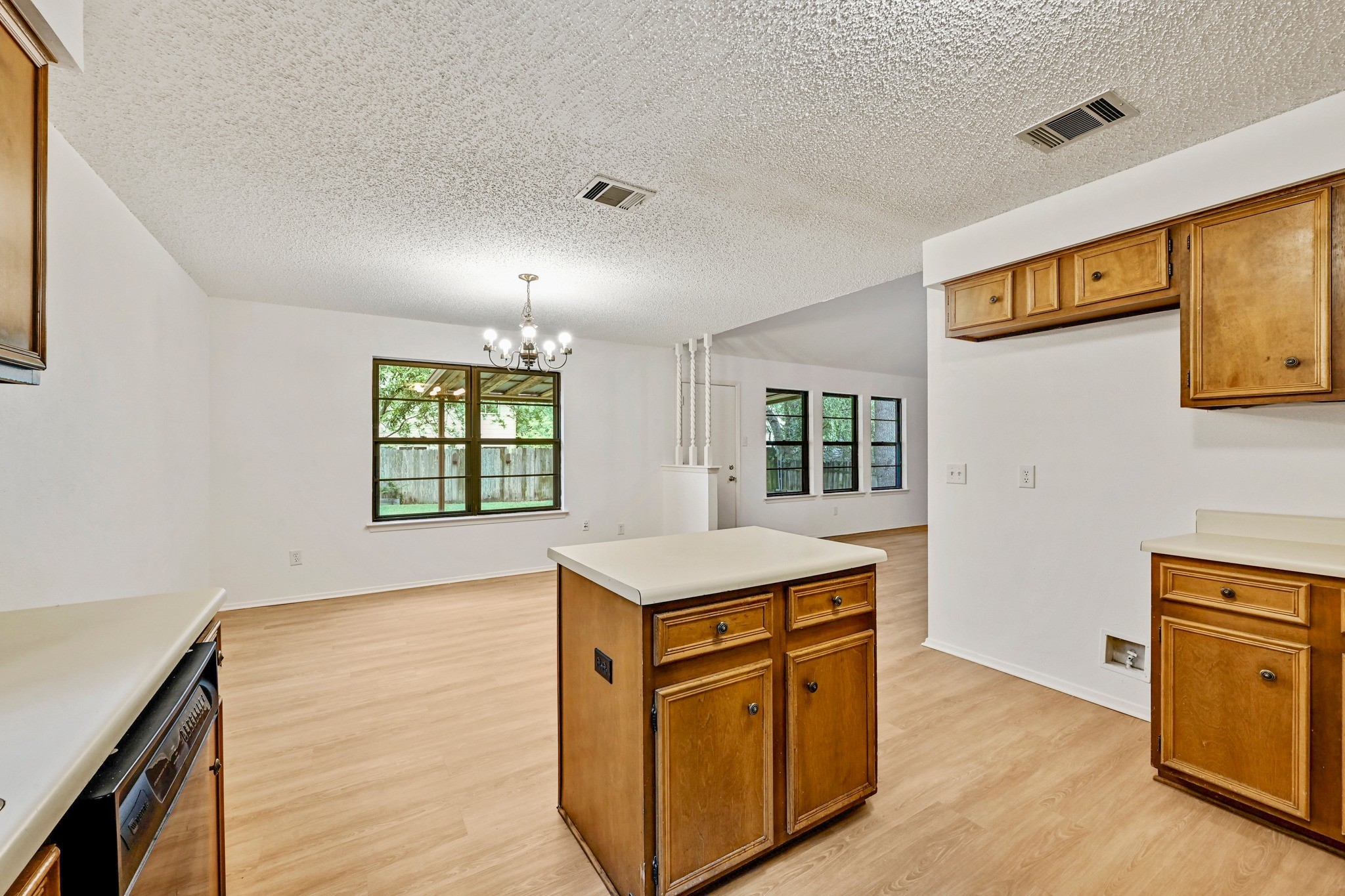 2411 Roehampton Drive Austin, TX 78745 - Photo 13 of 29