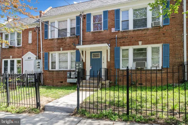 $579,000 | 1608 17th Place Southeast, Washington, DC 20020