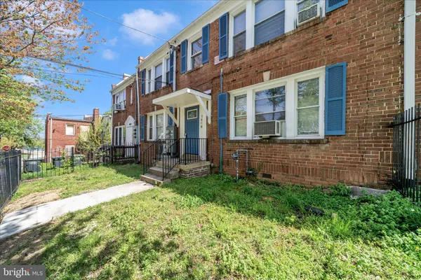 $579,000 | 1608 17th Place Southeast, Washington, DC 20020
