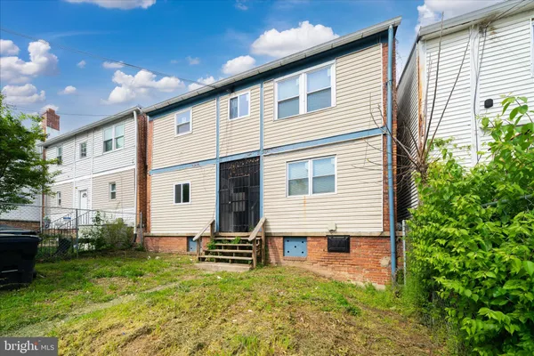 $579,000 | 1608 17th Place Southeast, Washington, DC 20020