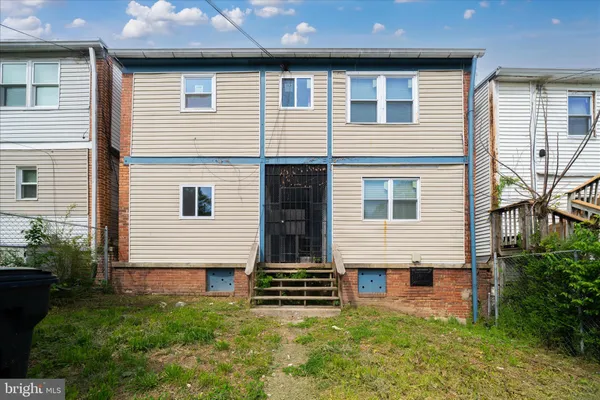 $579,000 | 1608 17th Place Southeast, Washington, DC 20020