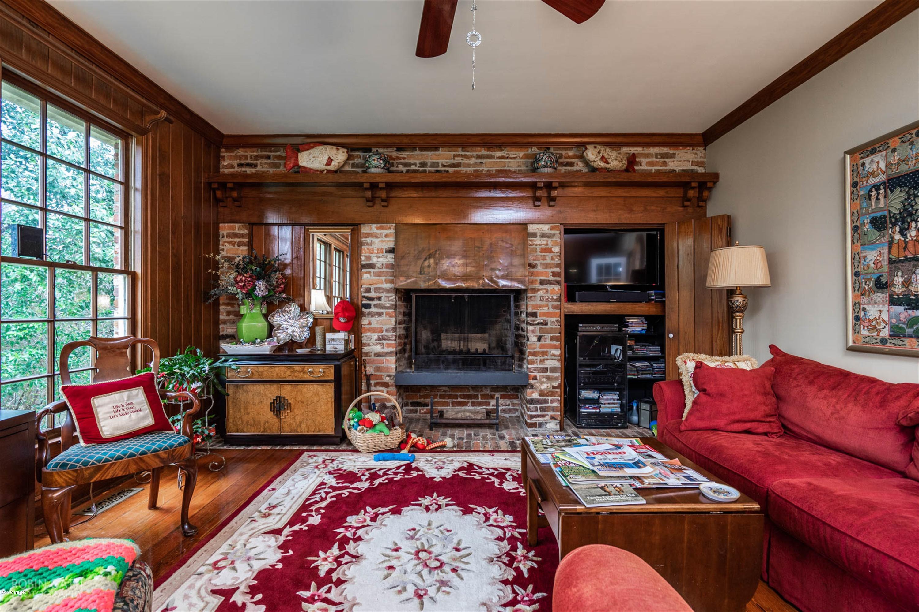 537 Forest Hill Road Macon, GA 31210 - Photo 6 of 38 16-DSC02800