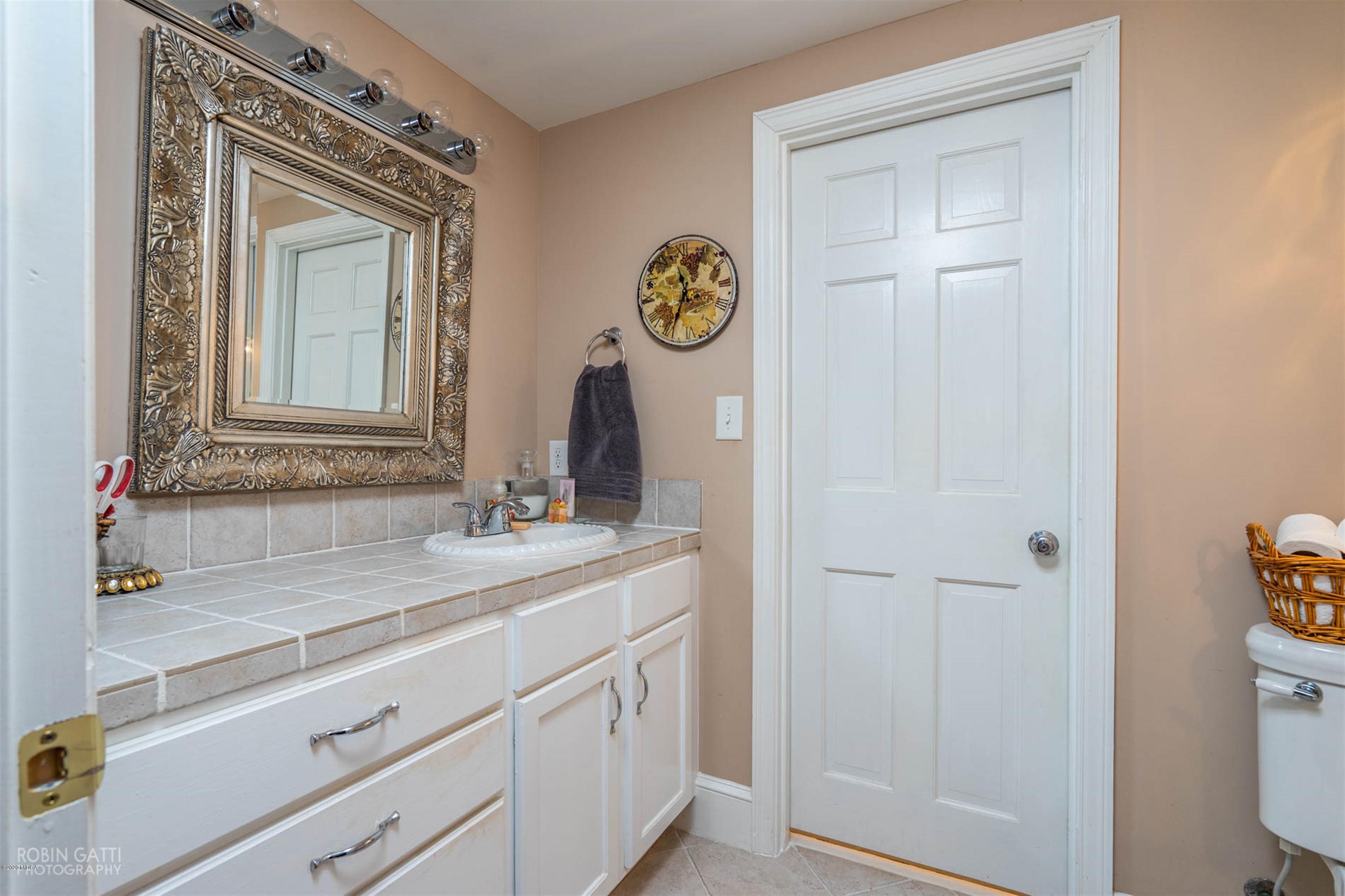 537 Forest Hill Road Macon, GA 31210 - Photo 10 of 38 06-DSC02785