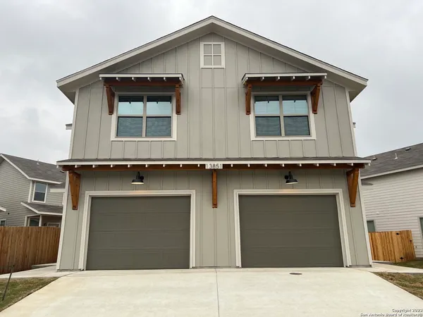 $1,550 | 13851 Enzo Gate, Unit 101, San Antonio, TX 78253