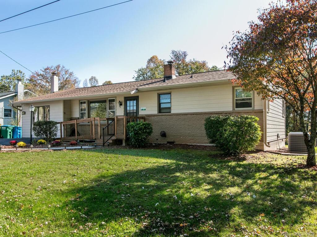 53 Edgewood Road Candler, NC 28715 - Photo 2 of 36 Gallery Image 2