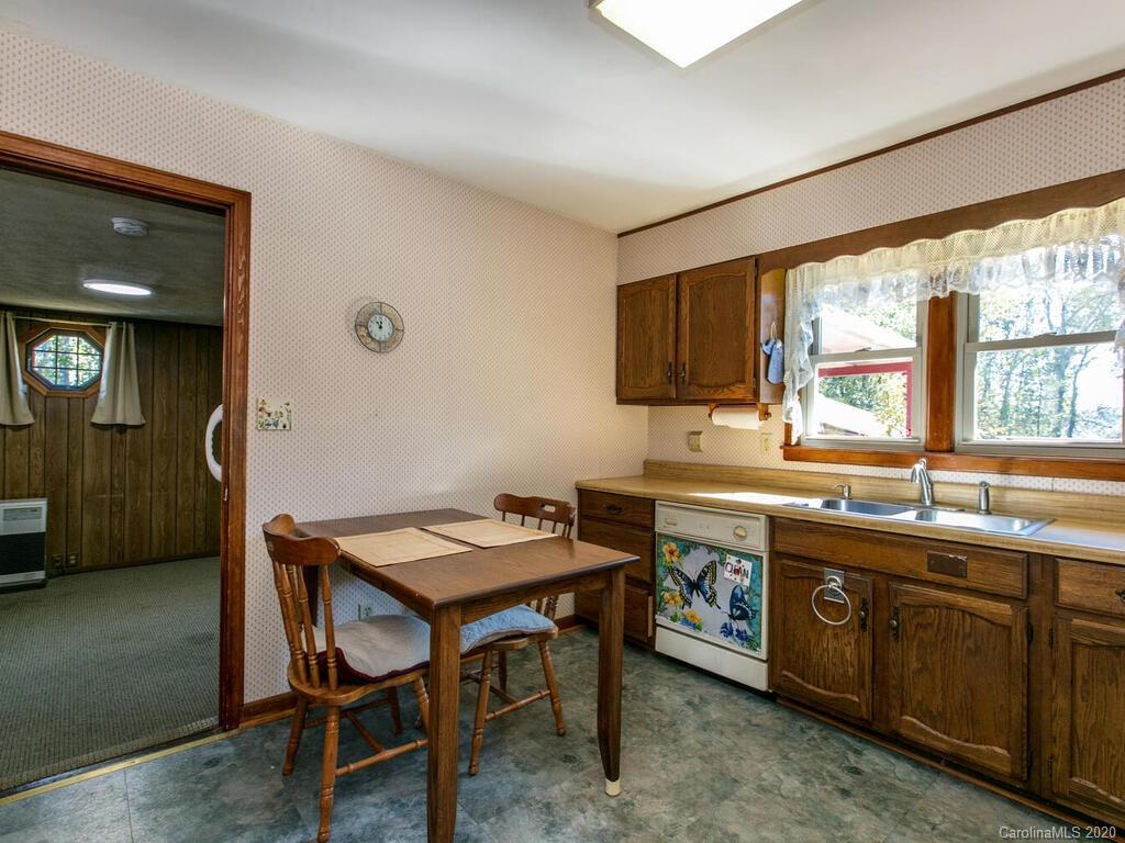 53 Edgewood Road Candler, NC 28715 - Photo 15 of 36 Gallery Image 15