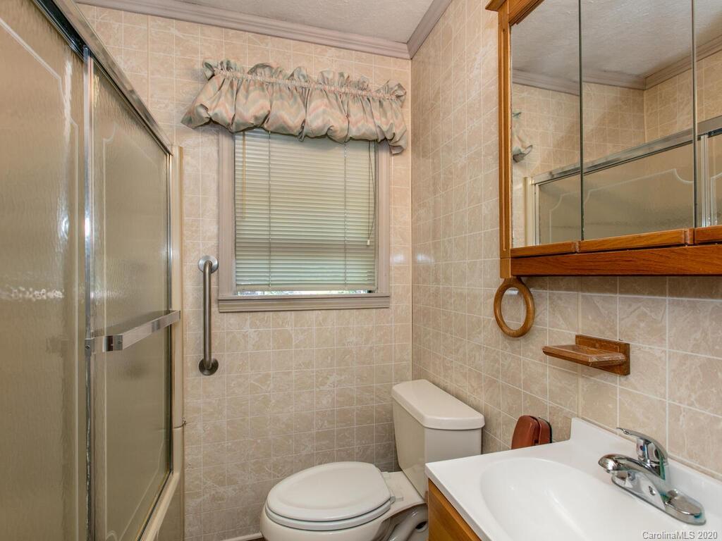 53 Edgewood Road Candler, NC 28715 - Photo 27 of 36 Gallery Image 27