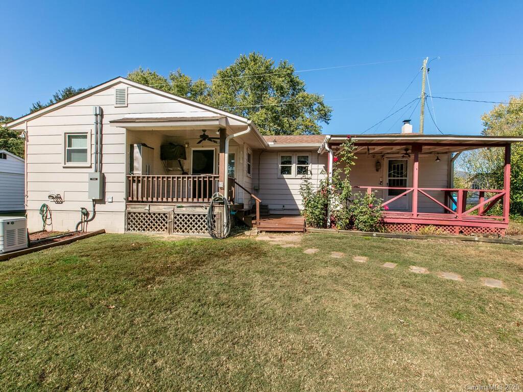 53 Edgewood Road Candler, NC 28715 - Photo 28 of 36 Gallery Image 28