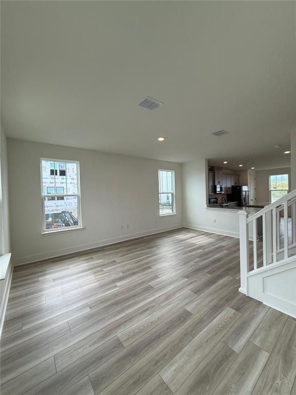 15027 Groveside Road Winter Garden, FL 34787 - Photo 5 of 38 Gallery Image 5
