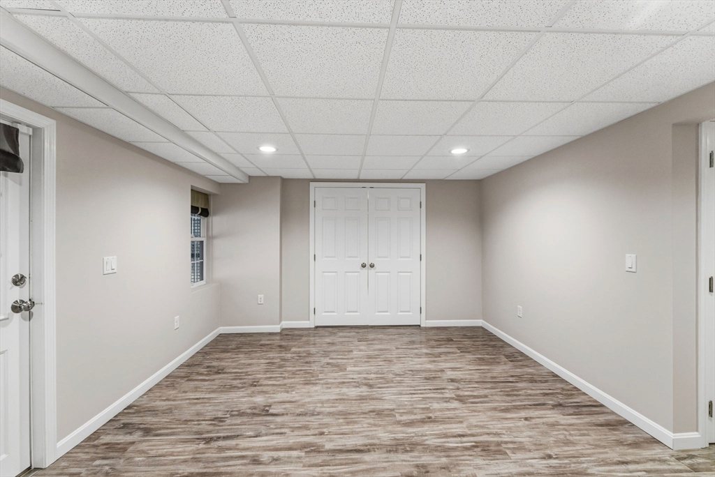 25 Stanphyl Road Uxbridge, MA 01569 - Photo 33 of 41