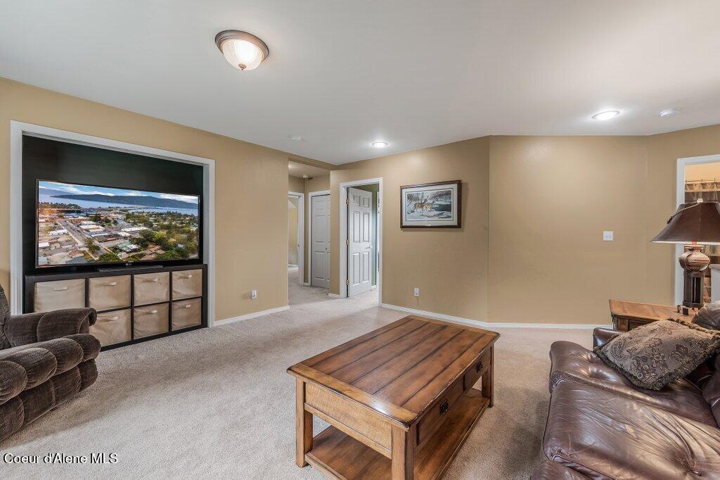 405 Brisboys Road Sagle, ID 83860 - Photo 26 of 87 --26.jpg-SMALL