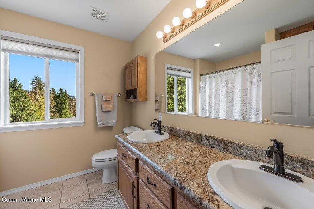 405 Brisboys Road Sagle, ID 83860 - Photo 32 of 87 --32.jpg-SMALL