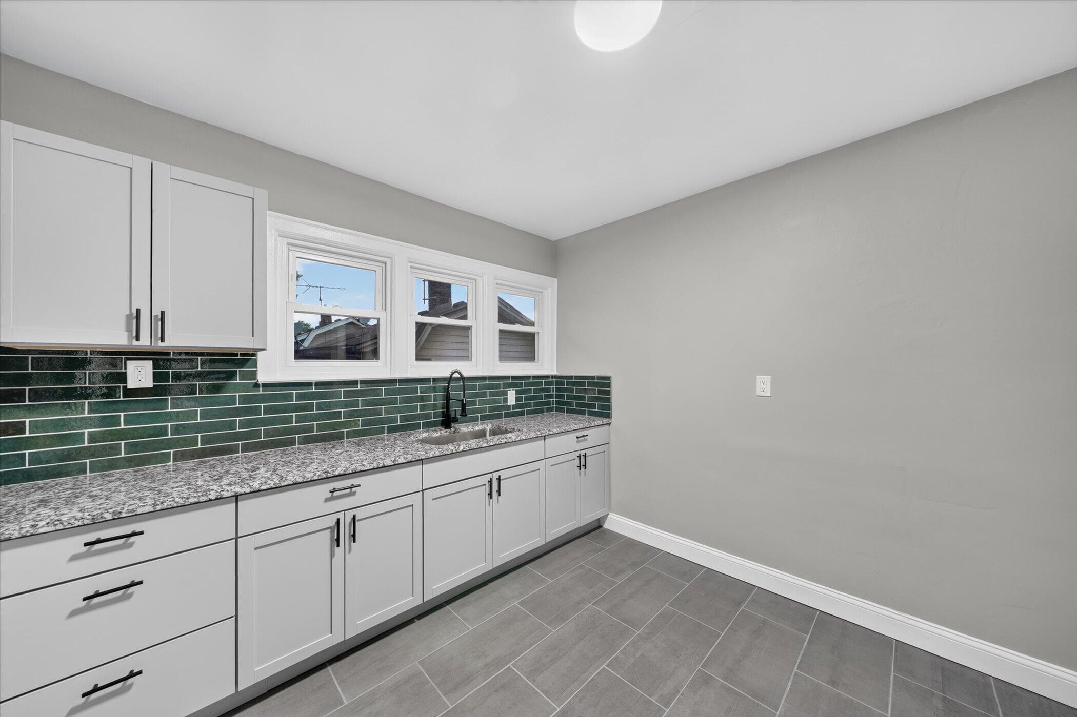 5083 Devonshire Road Detroit, MI 48224 - Photo 35 of 48 37-5083-Devonshire-Rd-WindowStill-Photog