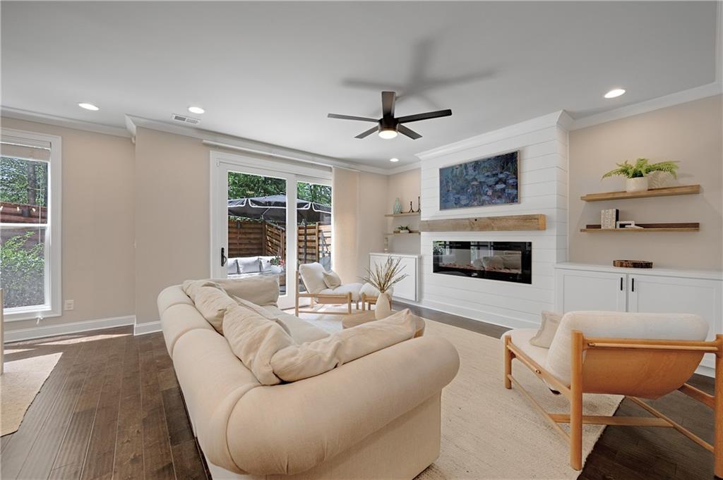 2023 Towneship Trail Roswell, GA 30075 - Photo 12 of 46