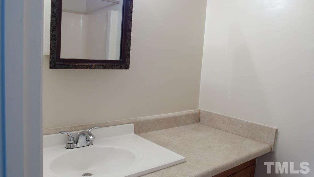546 Pine Ridge Place, Unit 546 Raleigh, NC 27609 - Photo 7 of 11