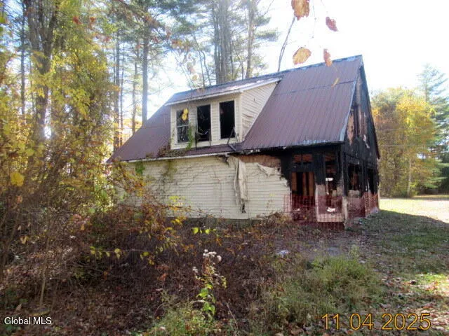 $93,600 | 36 Jackson Road, Moreau, NY 12803