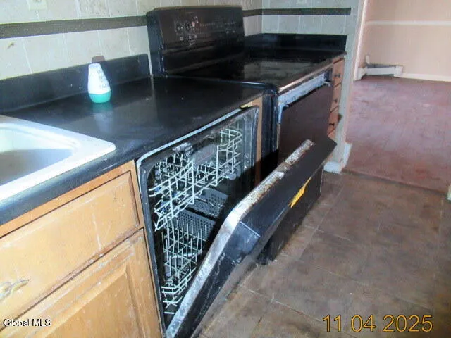 $93,600 | 36 Jackson Road, Moreau, NY 12803