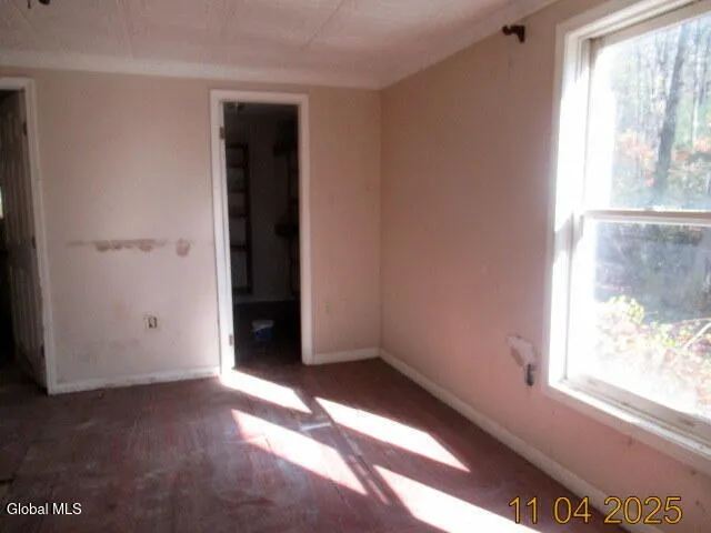 $93,600 | 36 Jackson Road, Moreau, NY 12803