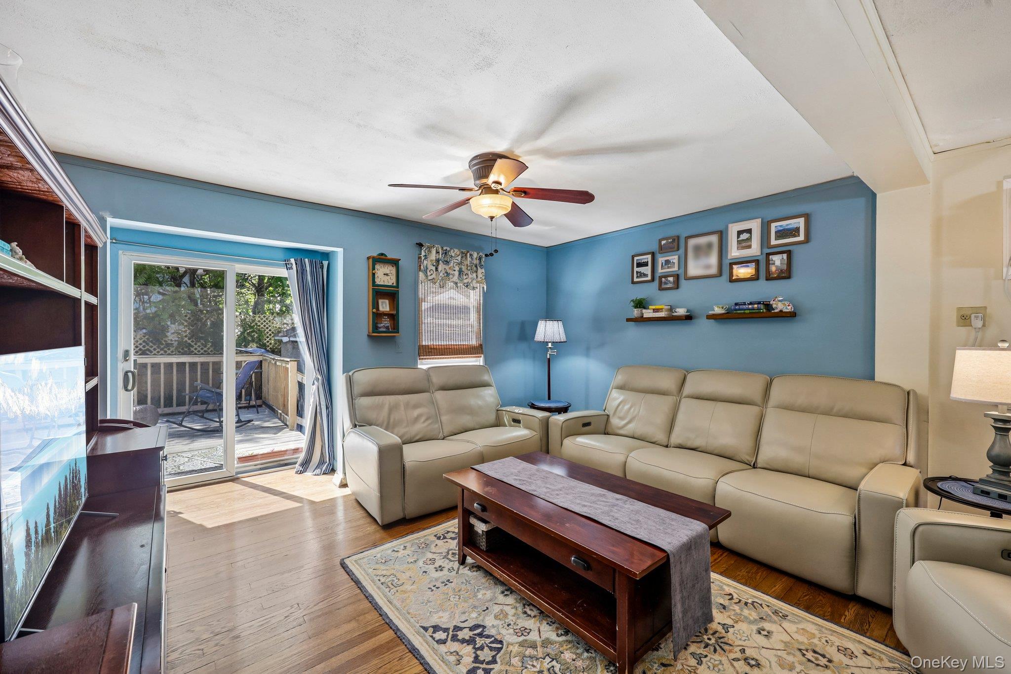 63 Kilburn Road South West Hempstead, NY 11552 - Photo 5 of 41