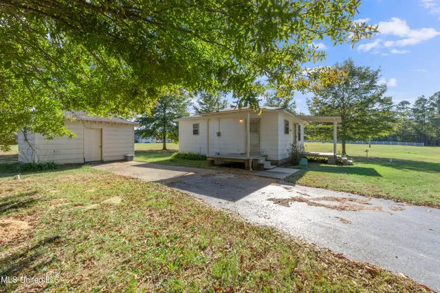 $425,000 | 6578 Highway 311, Unit 311, Holly Springs, MS 38635