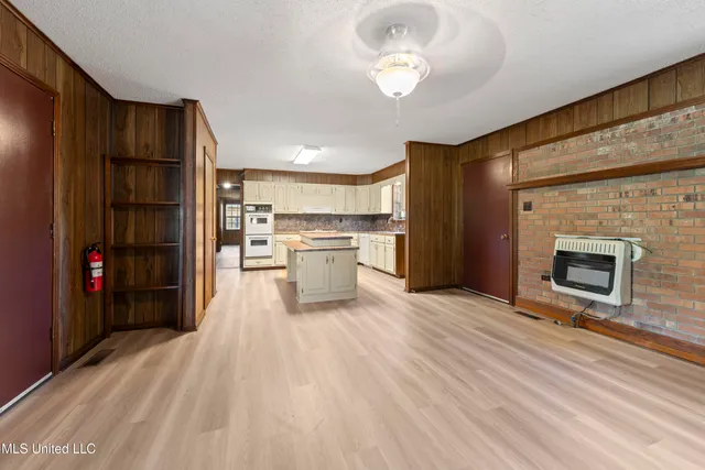 $425,000 | 6578 Highway 311, Unit 311, Holly Springs, MS 38635