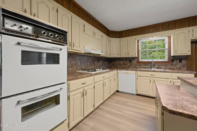 $425,000 | 6578 Highway 311, Unit 311, Holly Springs, MS 38635