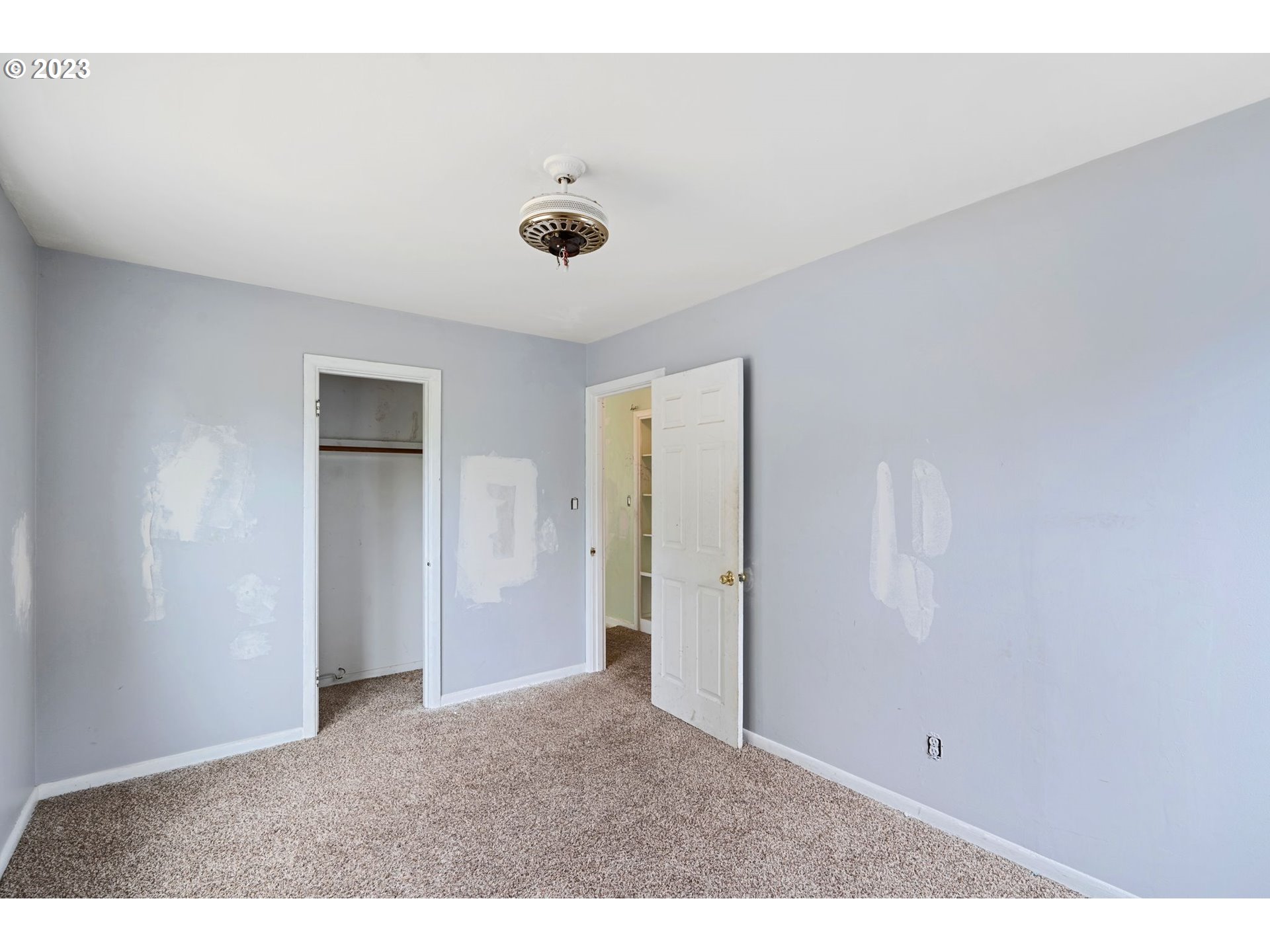 5119 Southeast 68th Avenue Portland, OR 97206 - Photo 8 of 43 a view of an empty room