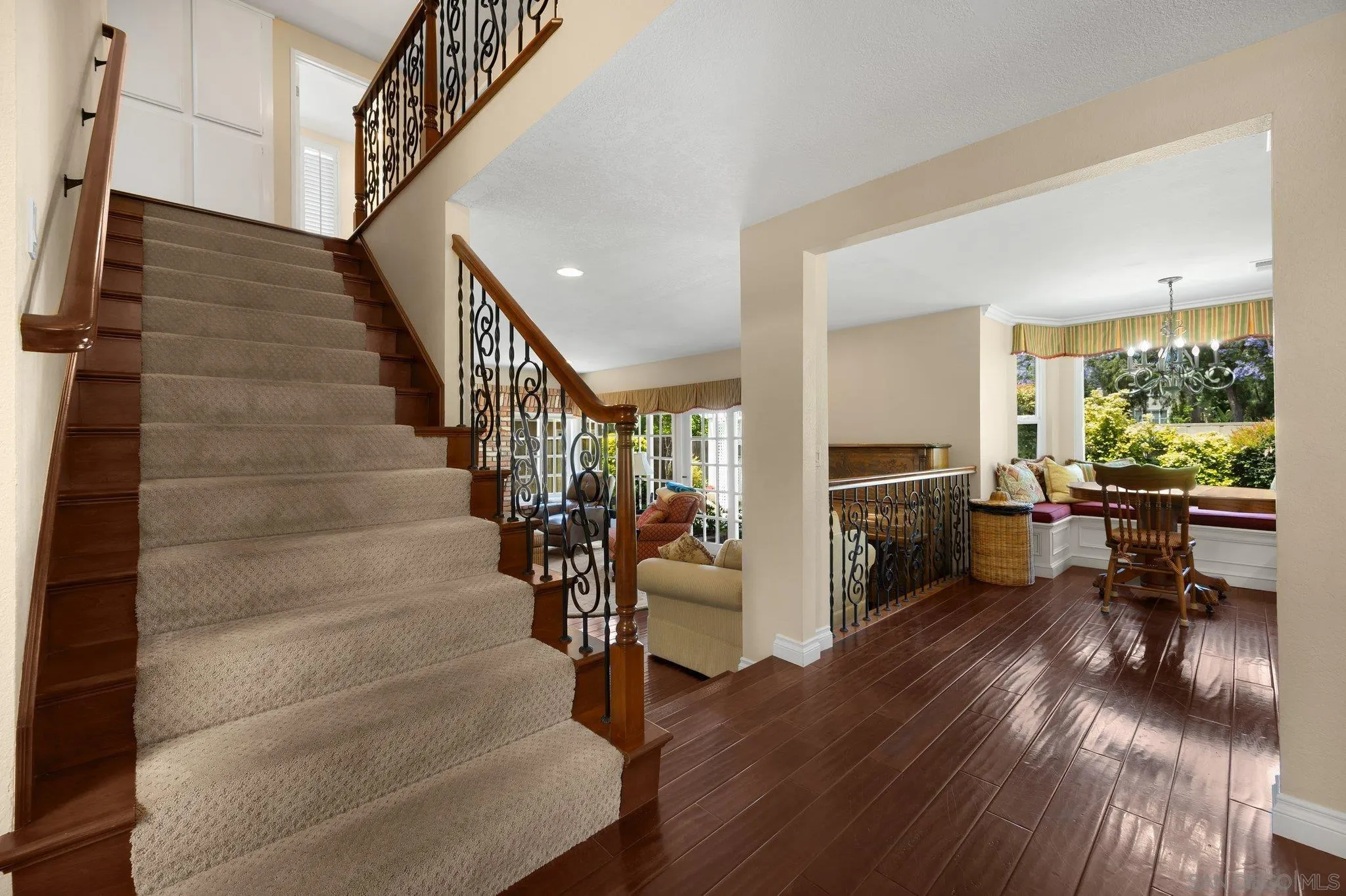 40 Brena Irvine, CA 92620 - Photo 12 of 39 a view of entryway and livingroom with wooden floor