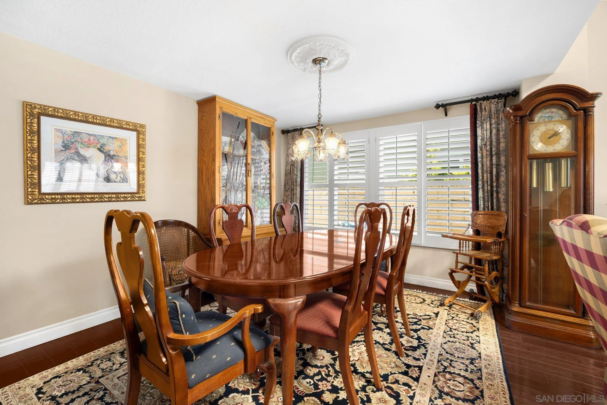 40 Brena Irvine, CA 92620 - Photo 7 of 39 a view of a dining room with furniture window and wooden floor