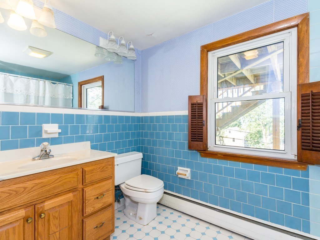 13 Buena Vista Road Marblehead, MA 01945 - Photo 19 of 27