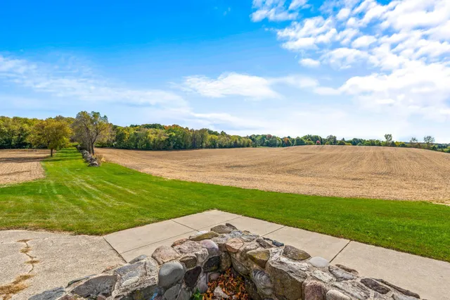 $1,500,000 | 2180 County Hwy K, Erin, WI 53027