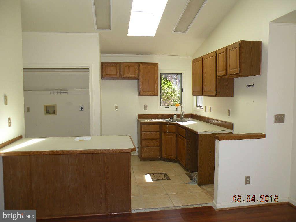 306 Spotswood Road Locust Grove, VA 22508 - Photo 4 of 8 Interior (General)