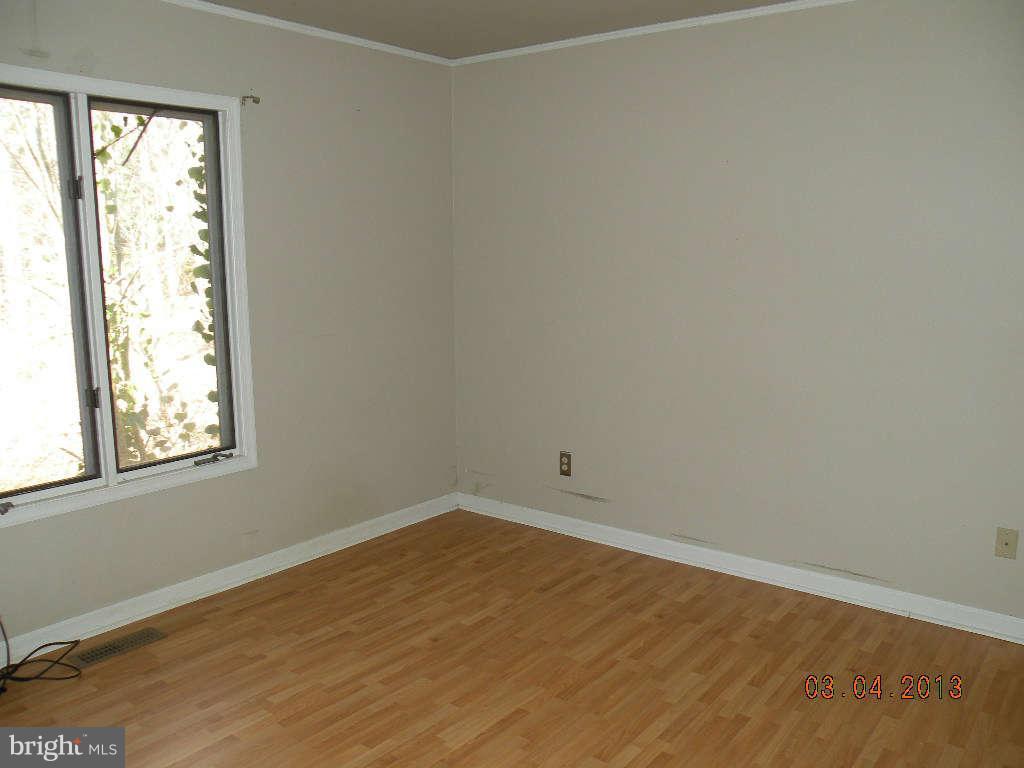 306 Spotswood Road Locust Grove, VA 22508 - Photo 6 of 8 Interior (General)