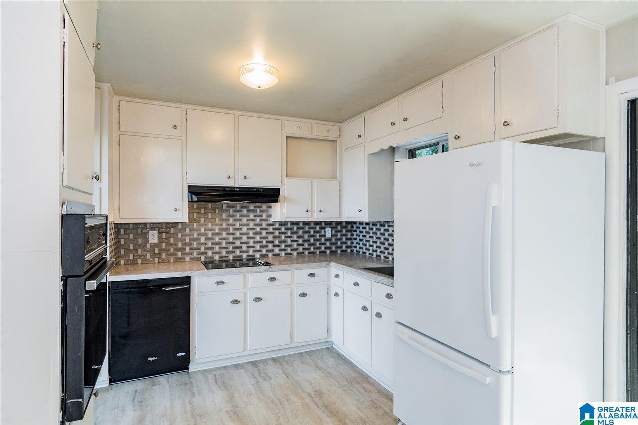 3428 Altamont Road South Birmingham, AL 35213 - Photo 8 of 27