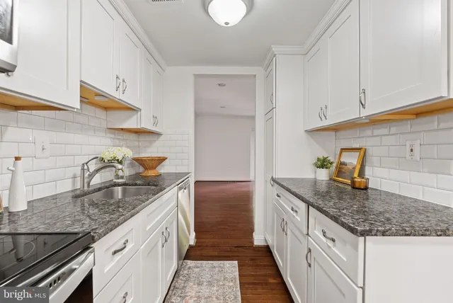 $3,100 | 8914 Shamrock Court, Springfield, VA 22152