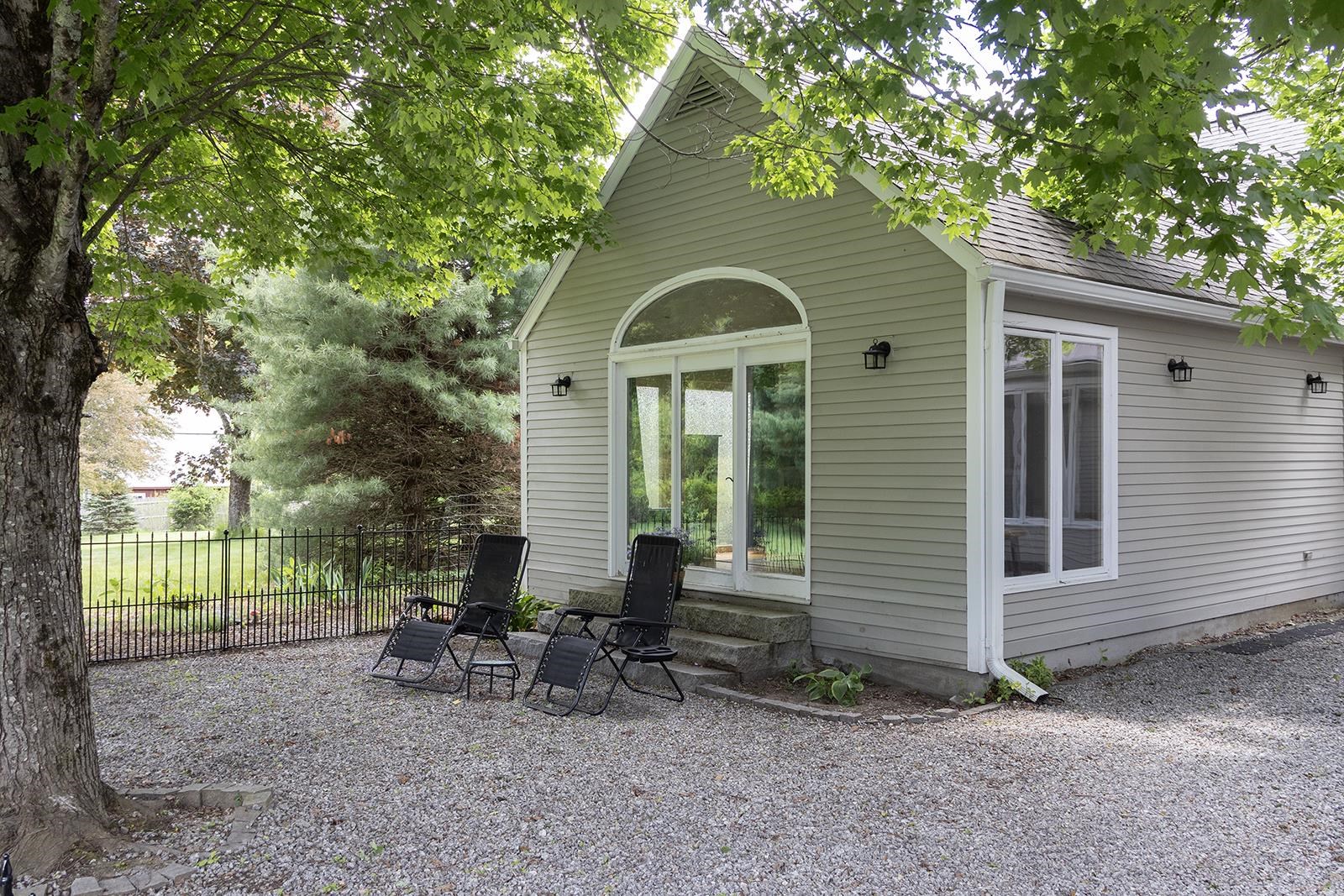 860 Briar Hill Road Hopkinton, NH 03229 - Photo 7 of 47