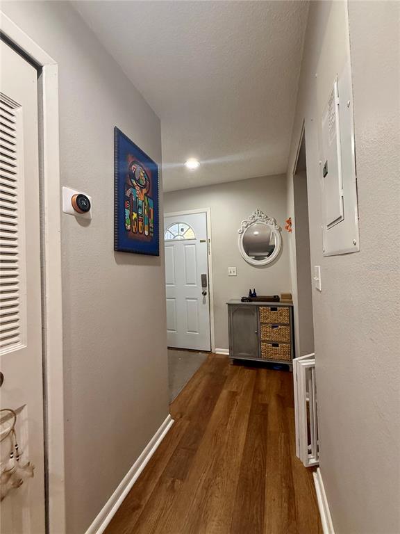 1920 Whitney Way Clearwater, FL 33760 - Photo 8 of 38